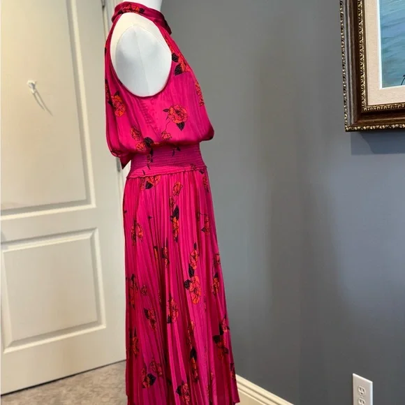 Banana Republic Gorgeous Blouse and Skirt set Medium NWOT - Picture 3 of 7